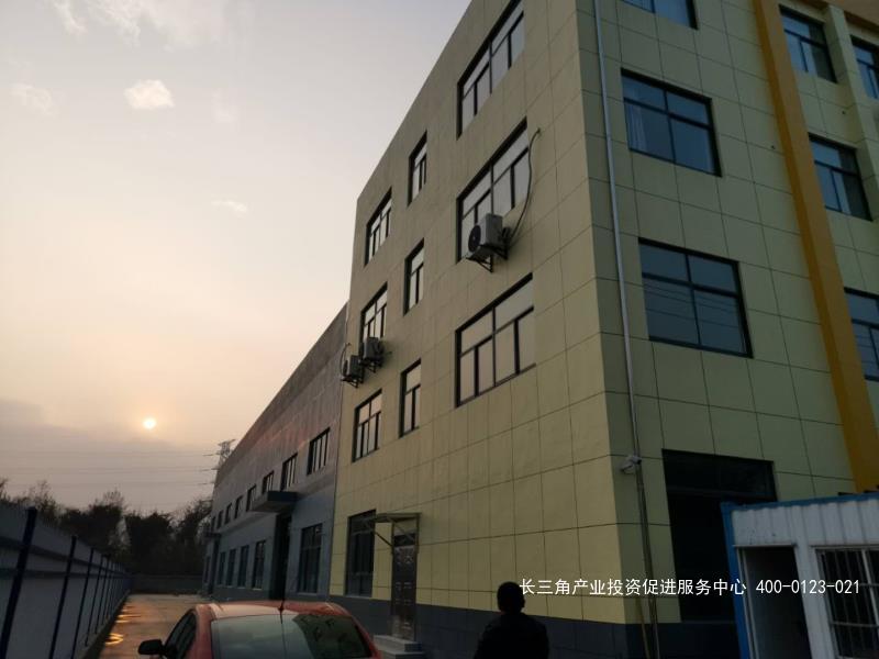 G2295 南京高淳经济开发区 独门独院 1200平单层可装行车厂房  1000平三层楼办公楼 整体出租