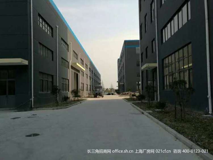 G2694 奉贤区庄行镇浦卫公路航南公路7200多层厂房可分割出租 0.65元起