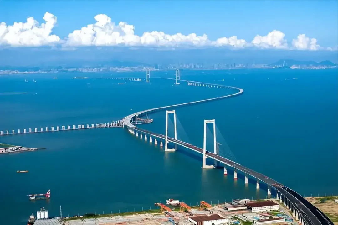 珠海高新区5.0产业新空间：未来产业发展新载体 | 创新空间 · 智慧园区 · 产城融合 【珠海厂房土地租售】