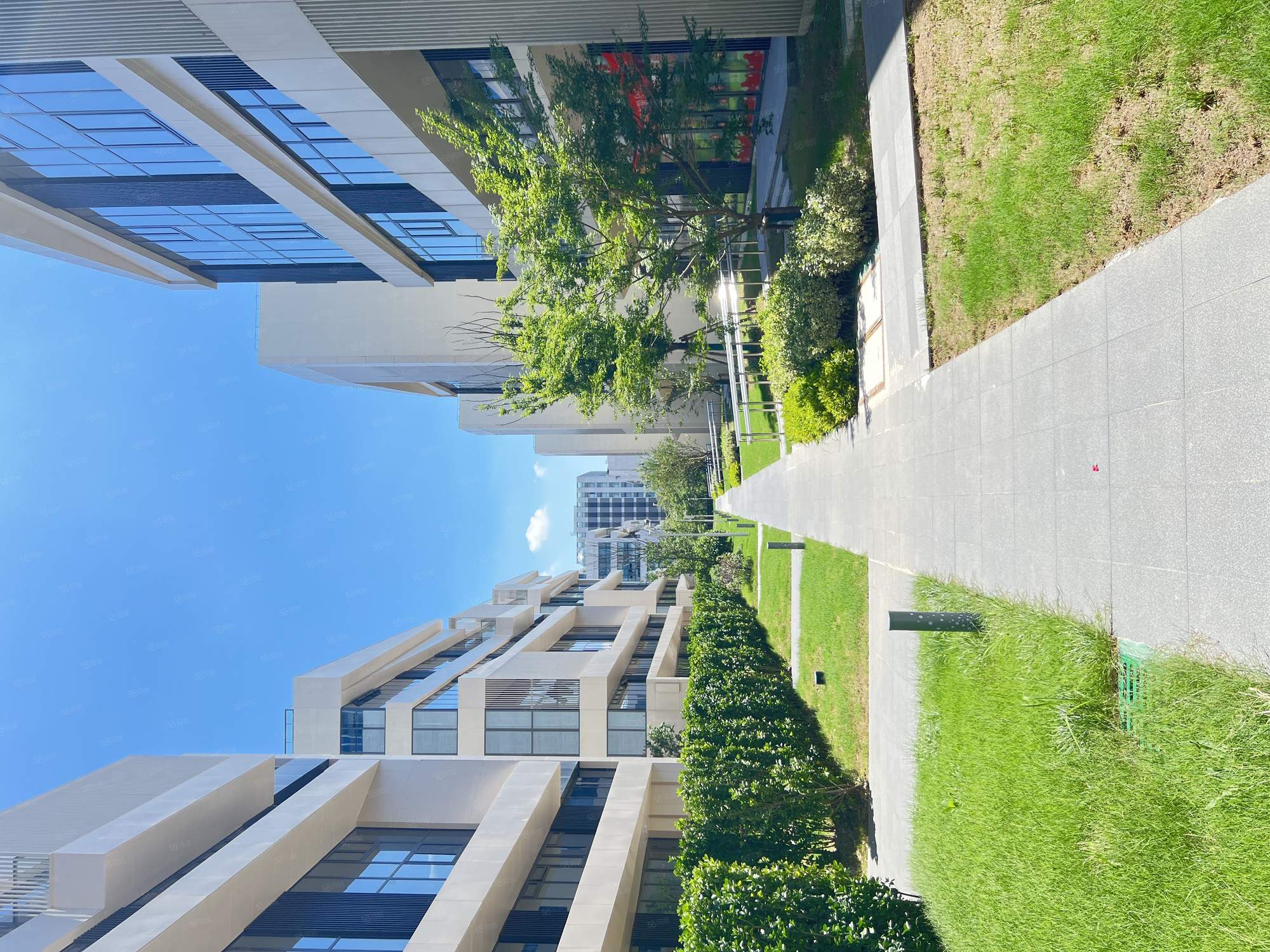 出售松江主城区，单价9000，近地铁，全新花园独栋厂房出售！