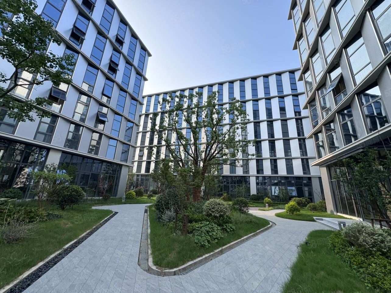厂房实景