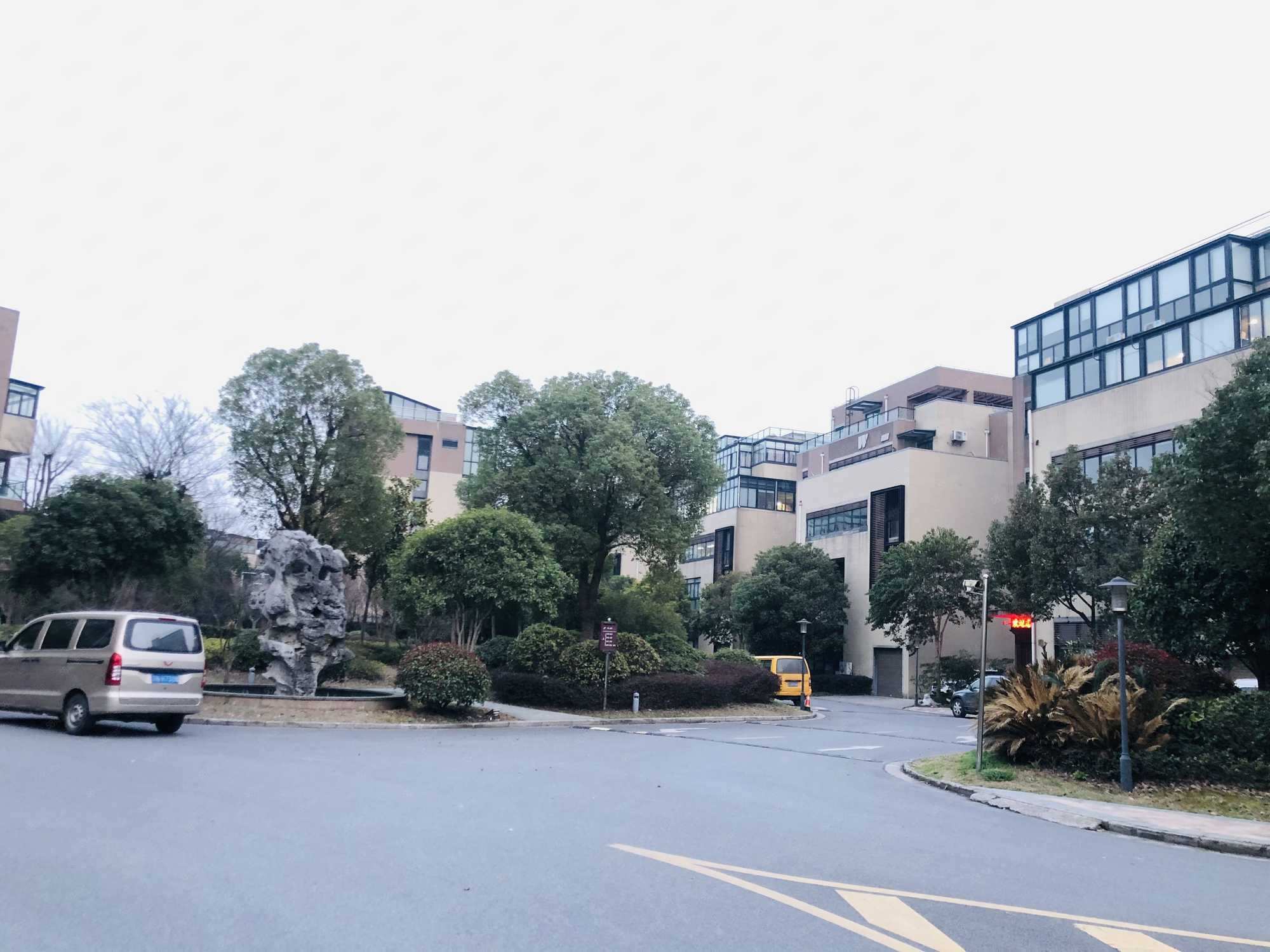 厂房实景