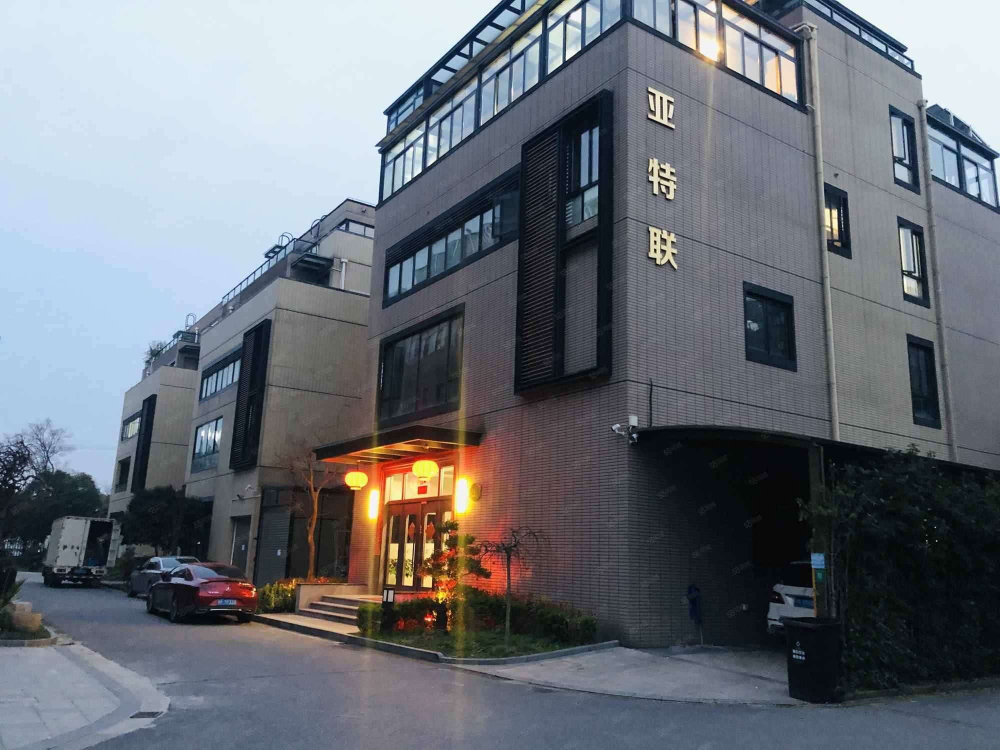 厂房实景