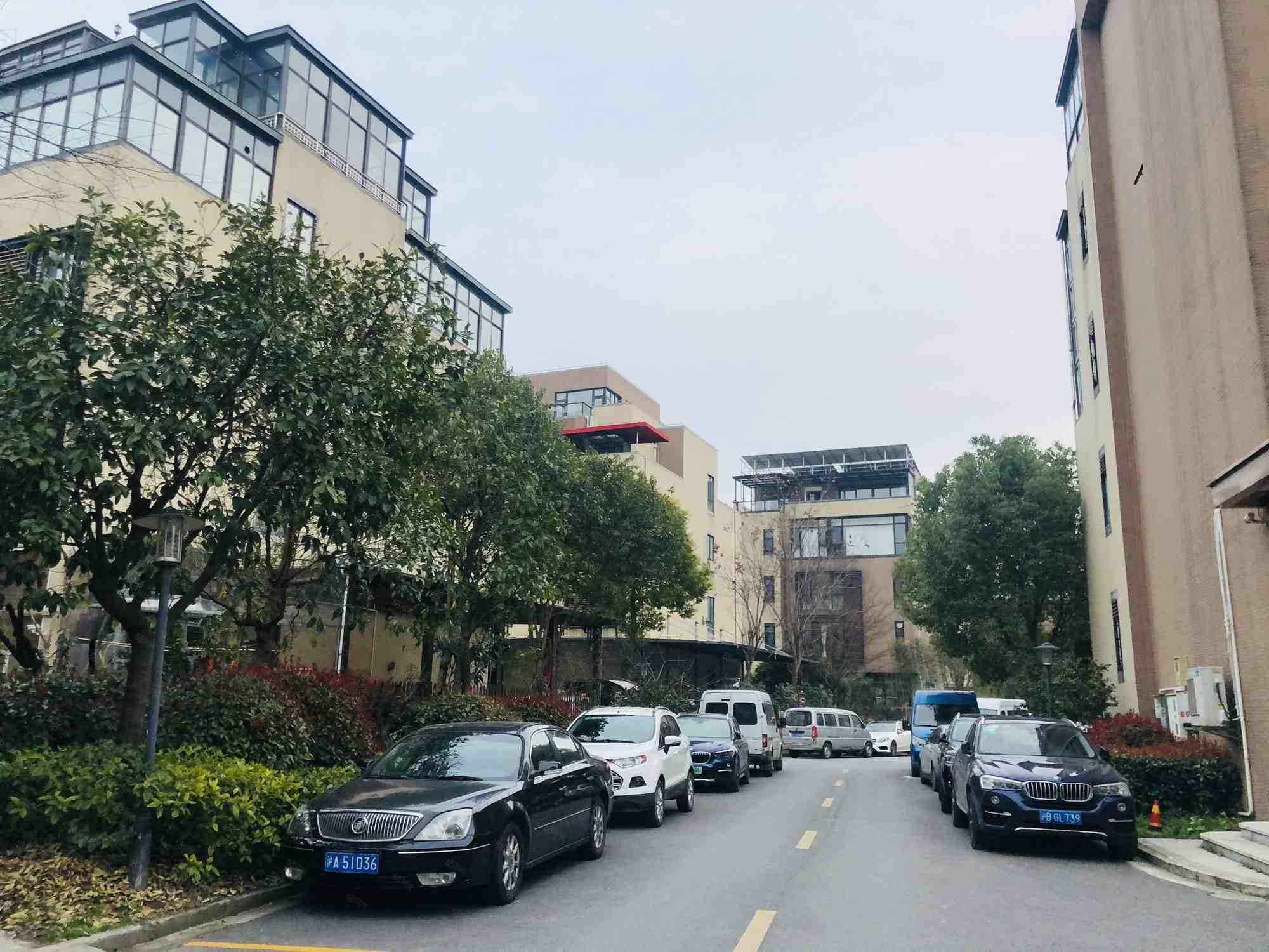 厂房实景