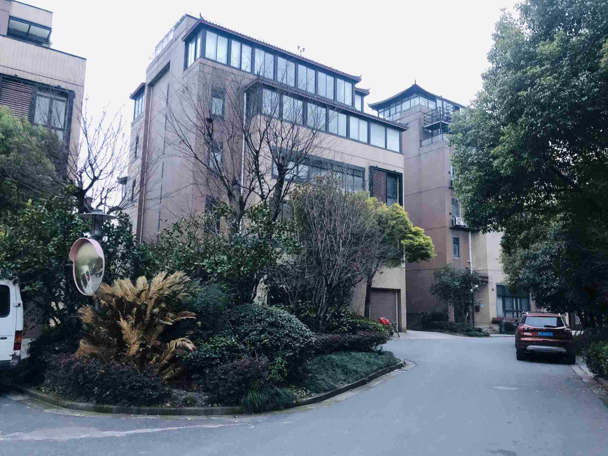 厂房实景
