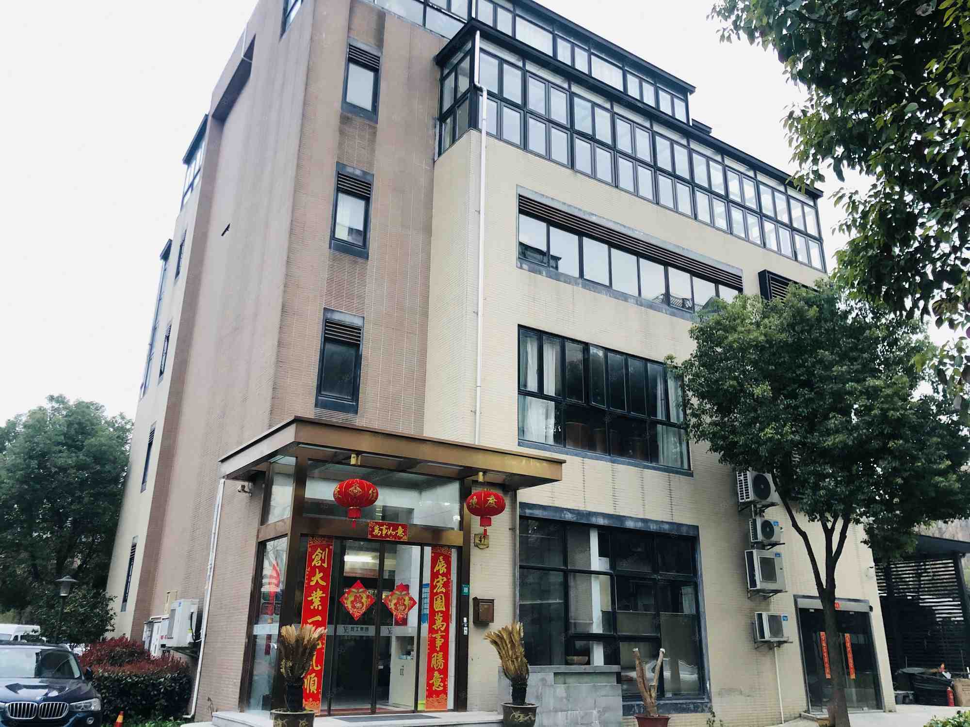 厂房实景