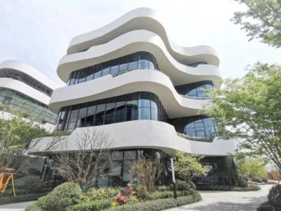 上海宝山·MAX科技园美兰湖 独栋研发办公楼出售 送三个车位 通燃气