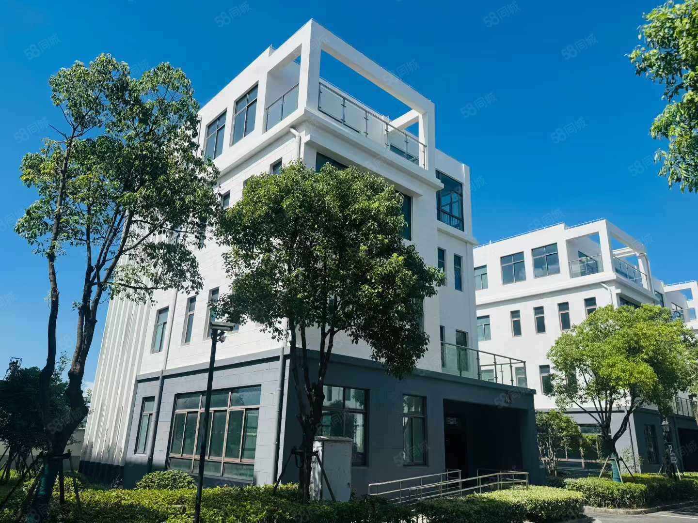 厂房实景