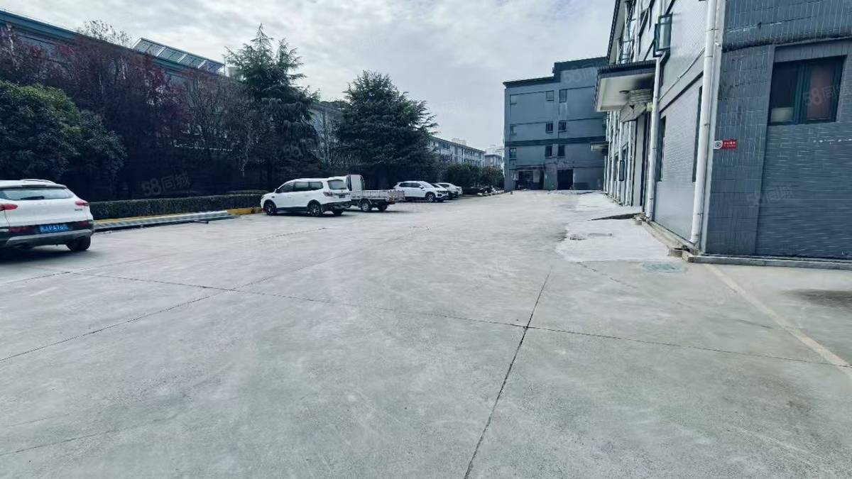 厂房实景