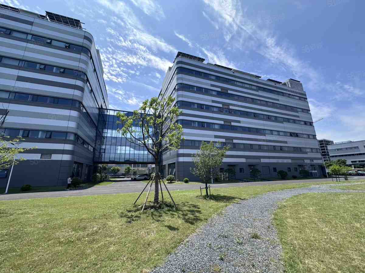 厂房实景