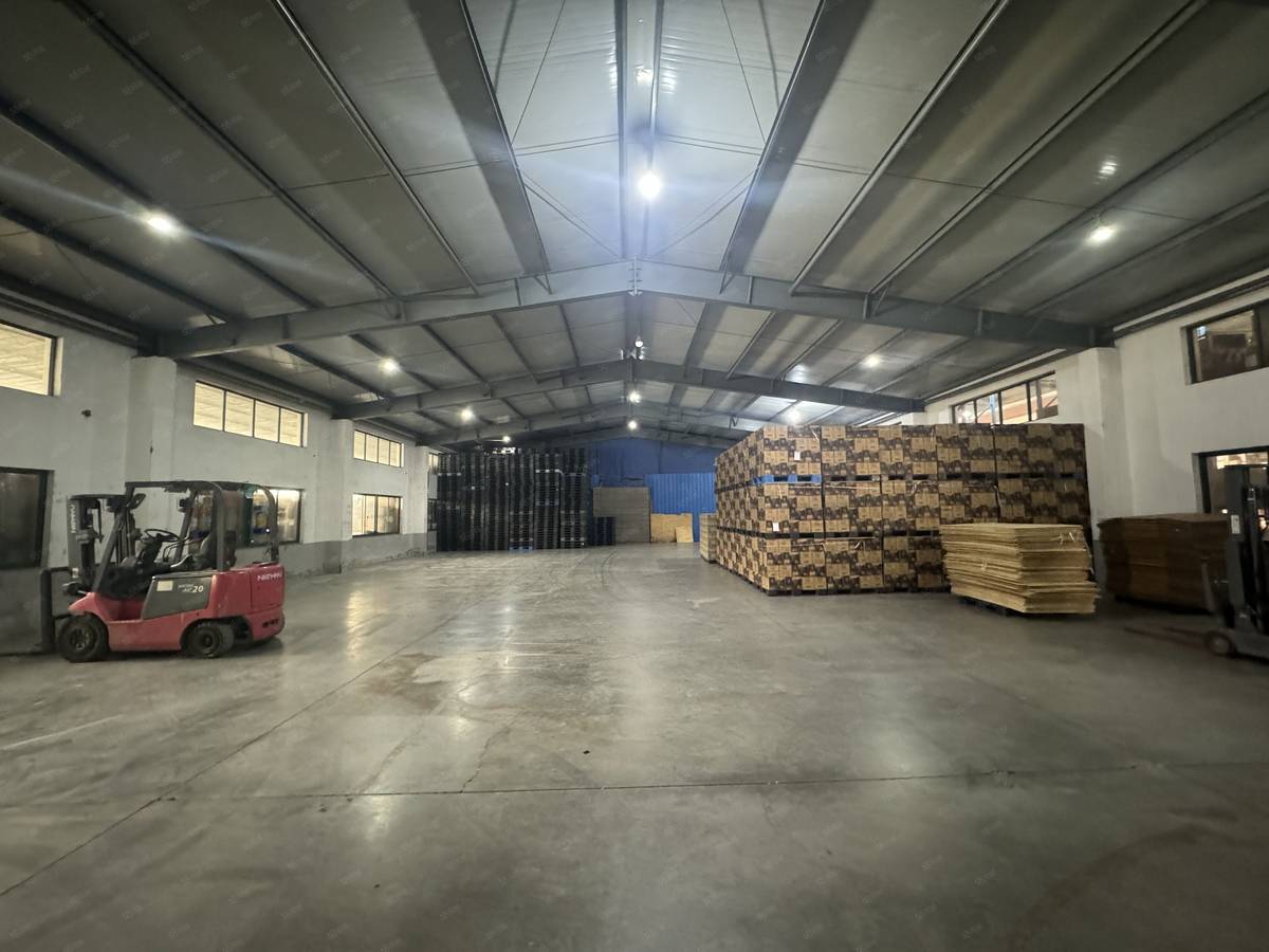 闵行轨道交通口仓库面积任选租期灵活 仓库租赁，即租即用