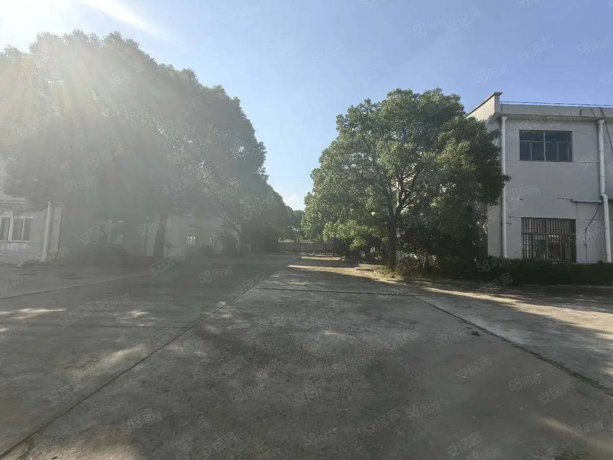 厂房实景