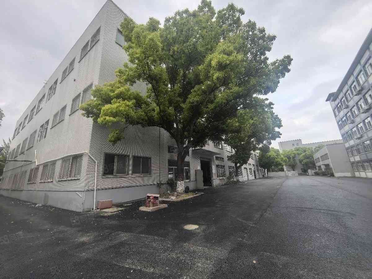 厂房实景