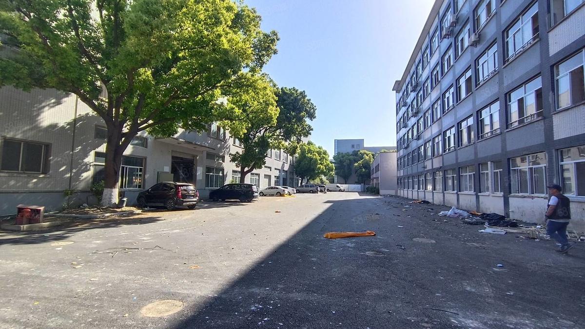 厂房实景