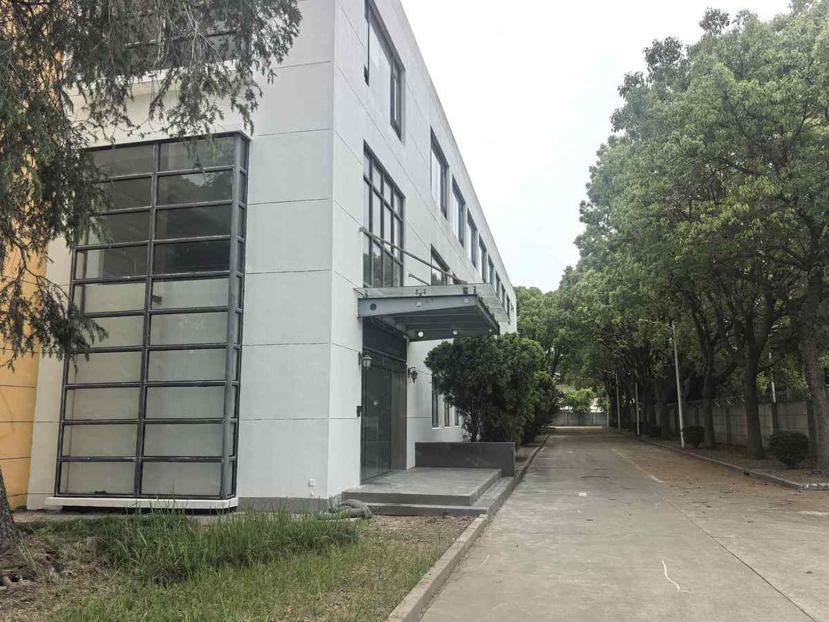 厂房实景