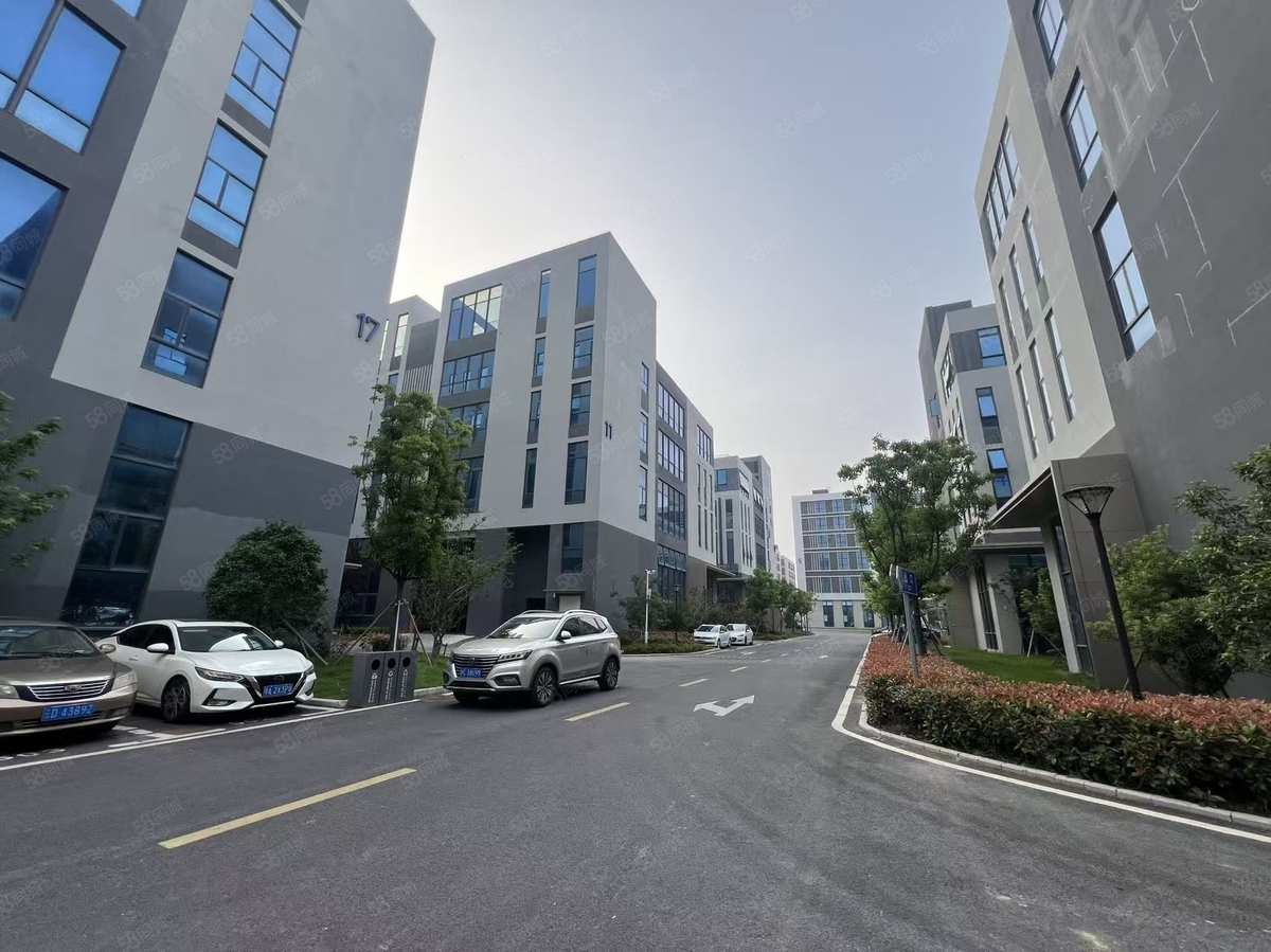 厂房实景
