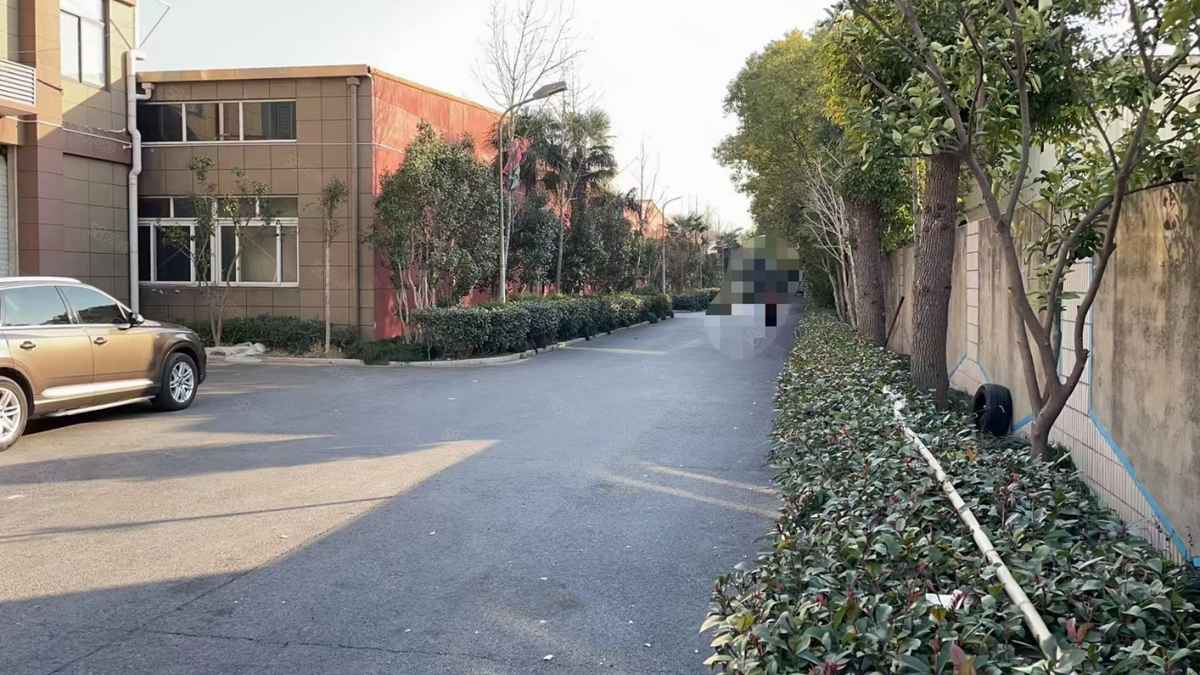 厂房实景