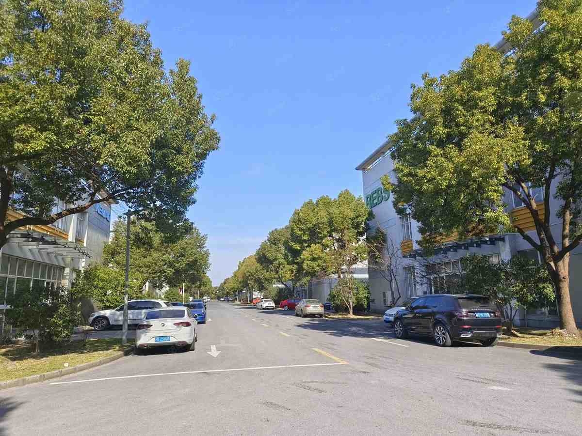 厂房实景
