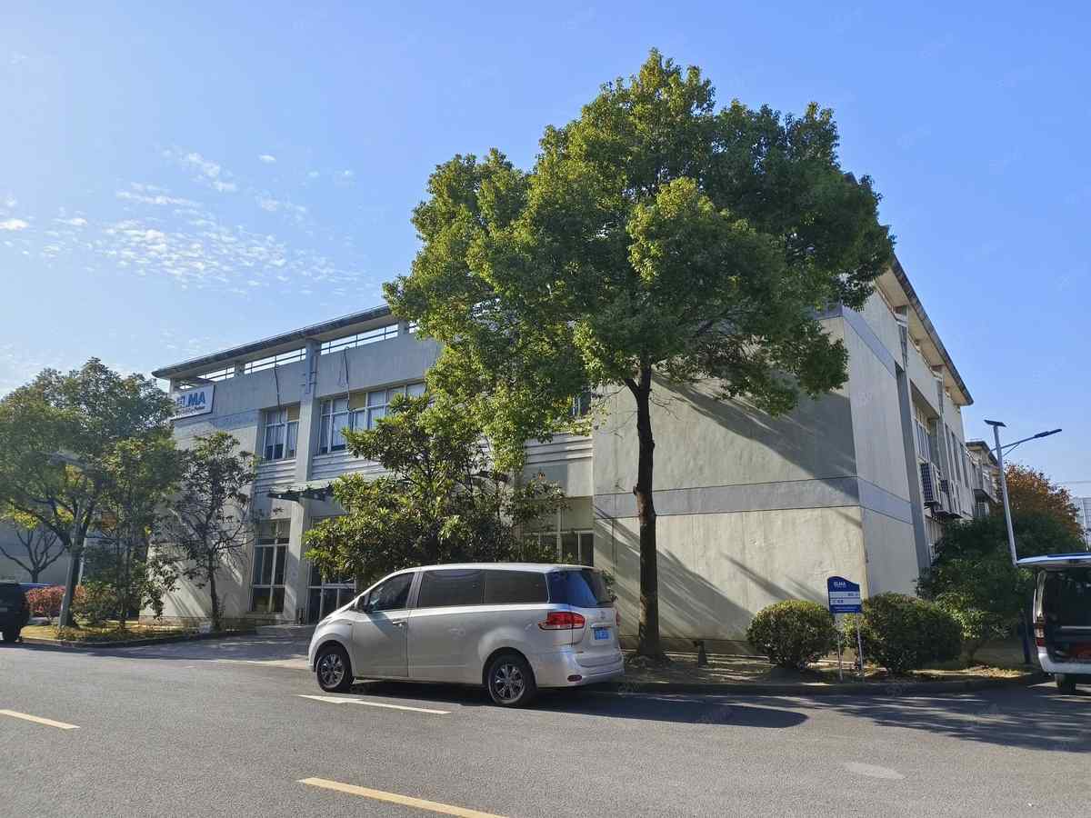 厂房实景