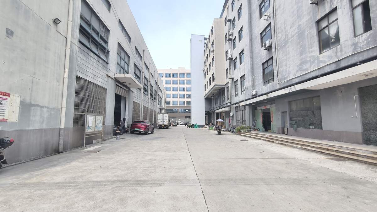 厂房实景