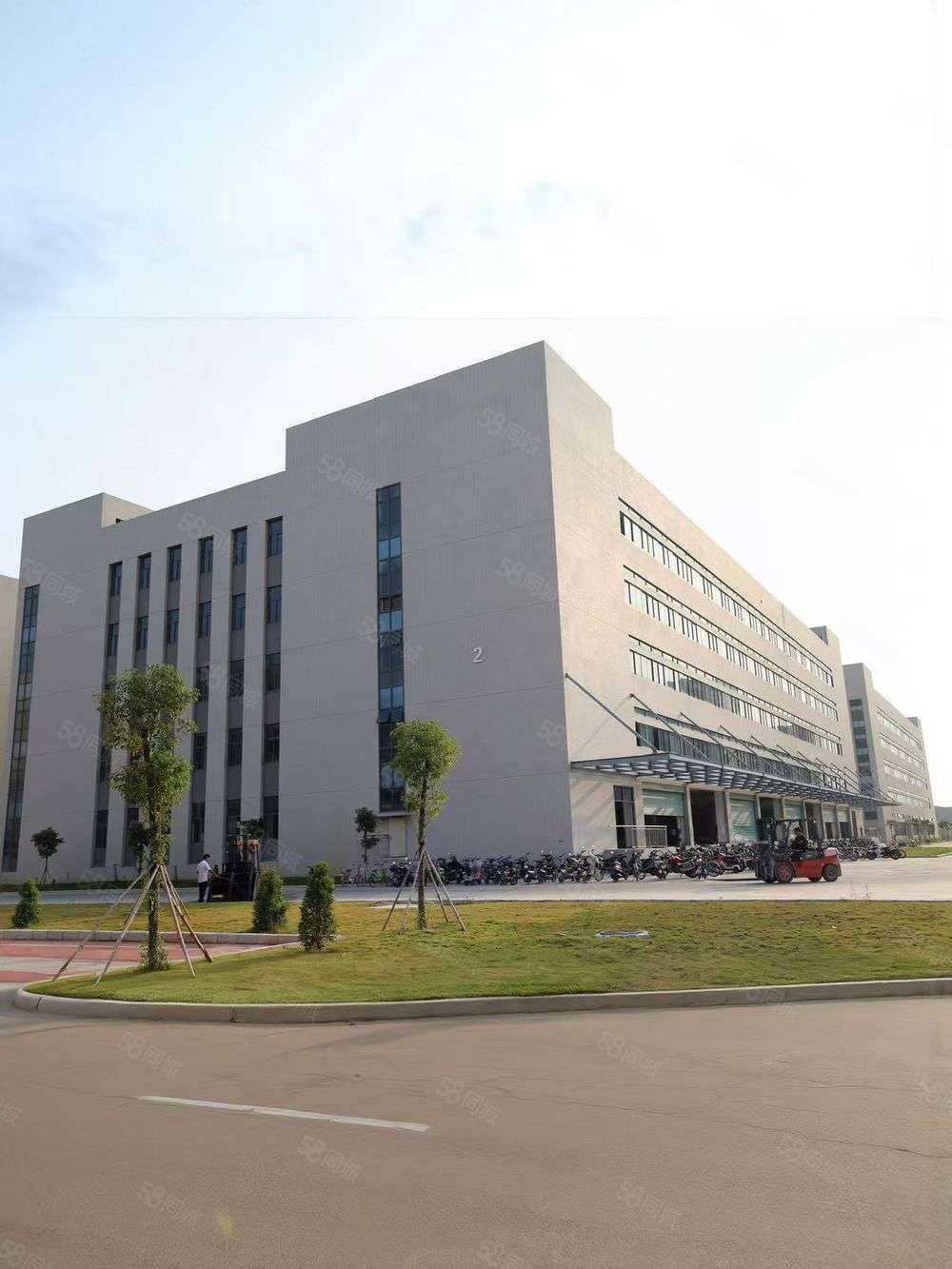 厂房实景