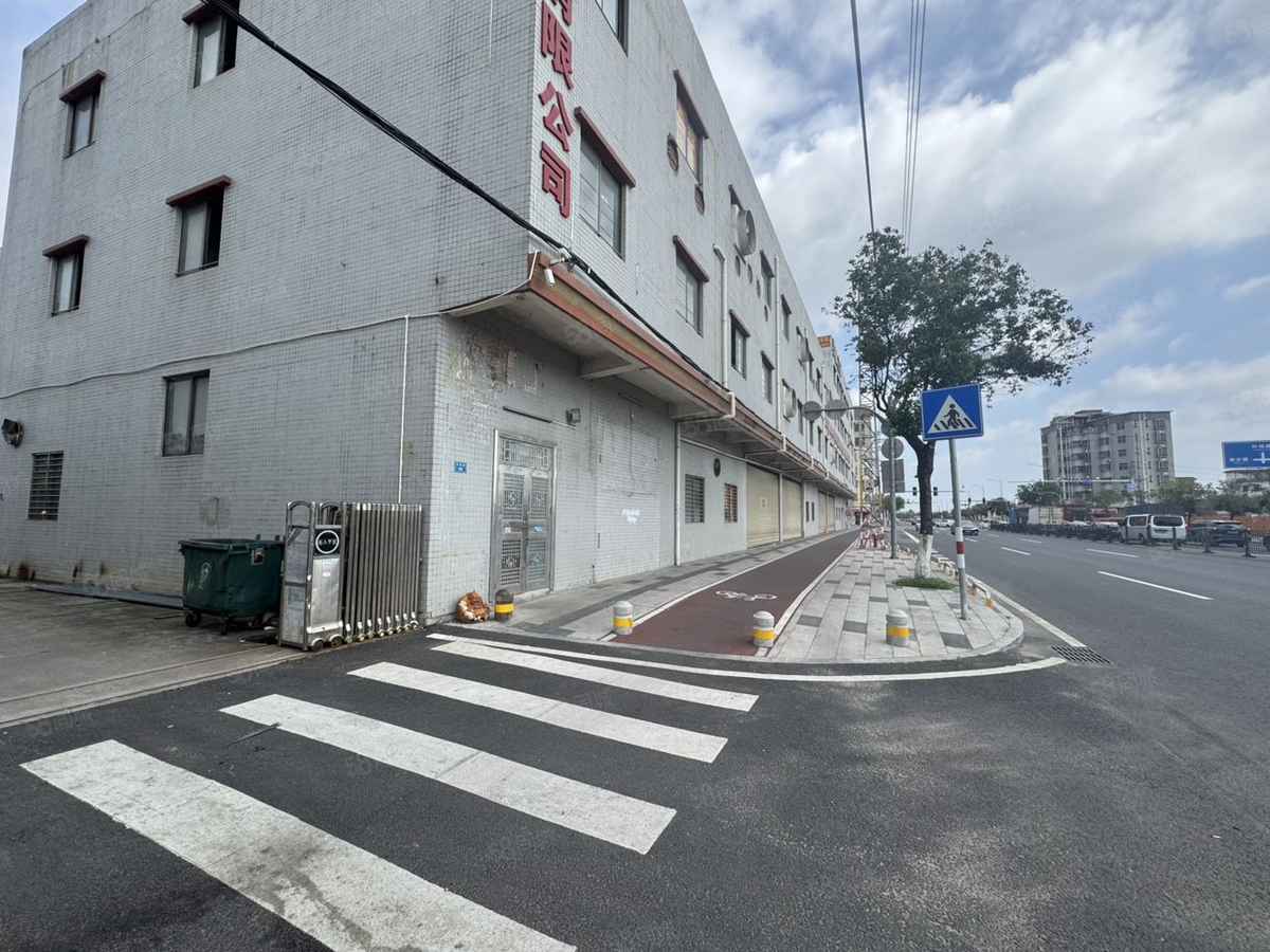 厂房实景