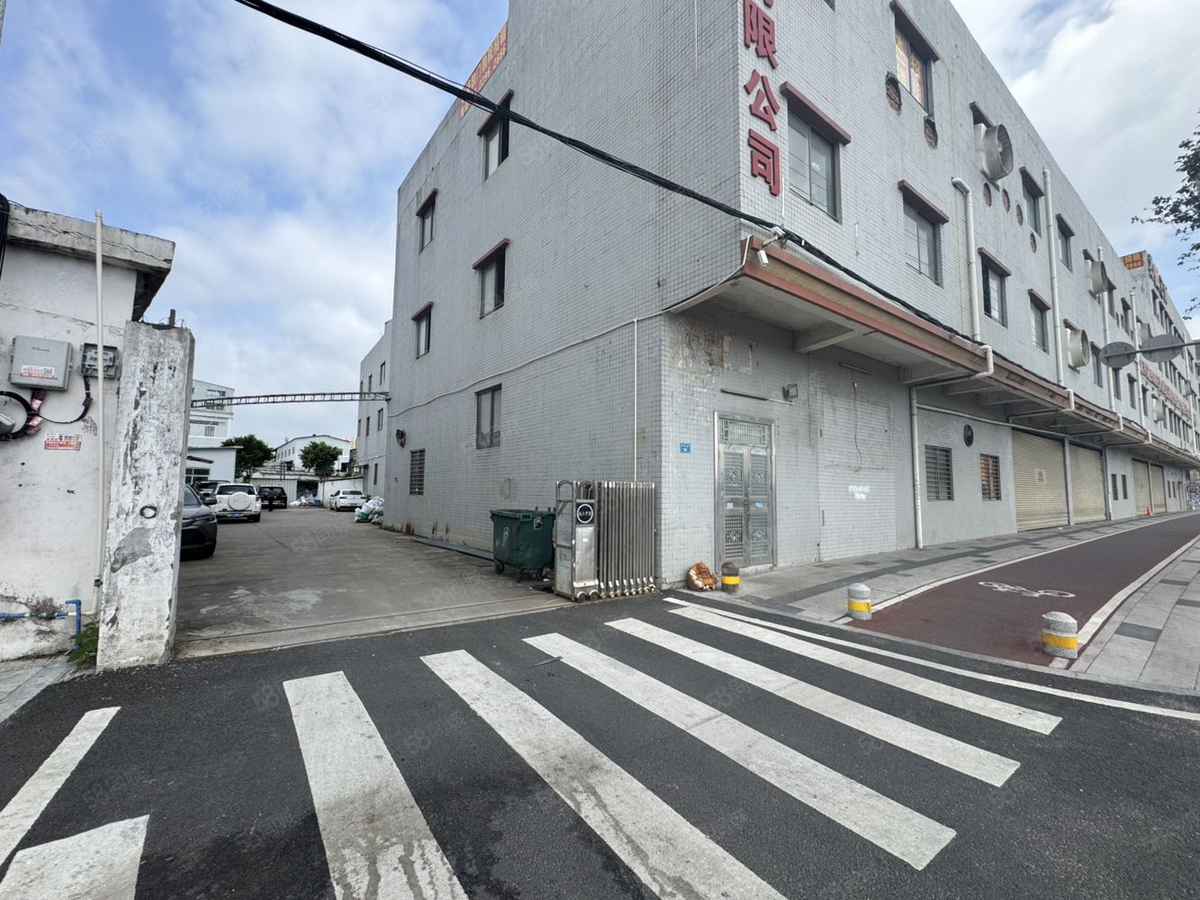 厂房实景