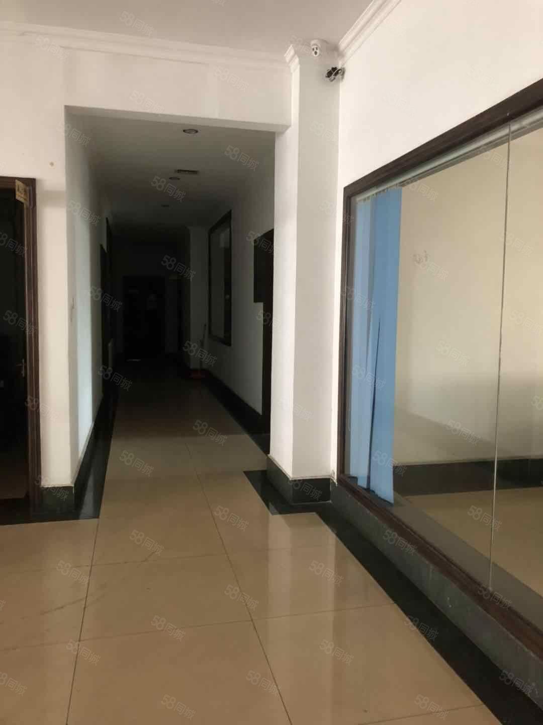 厂房实景