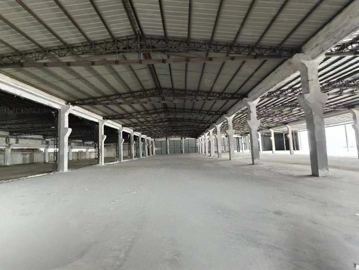 大岭山镇厚大路新出单一层独门独院9800平空地大精装厂房出租单层出行便利精装修