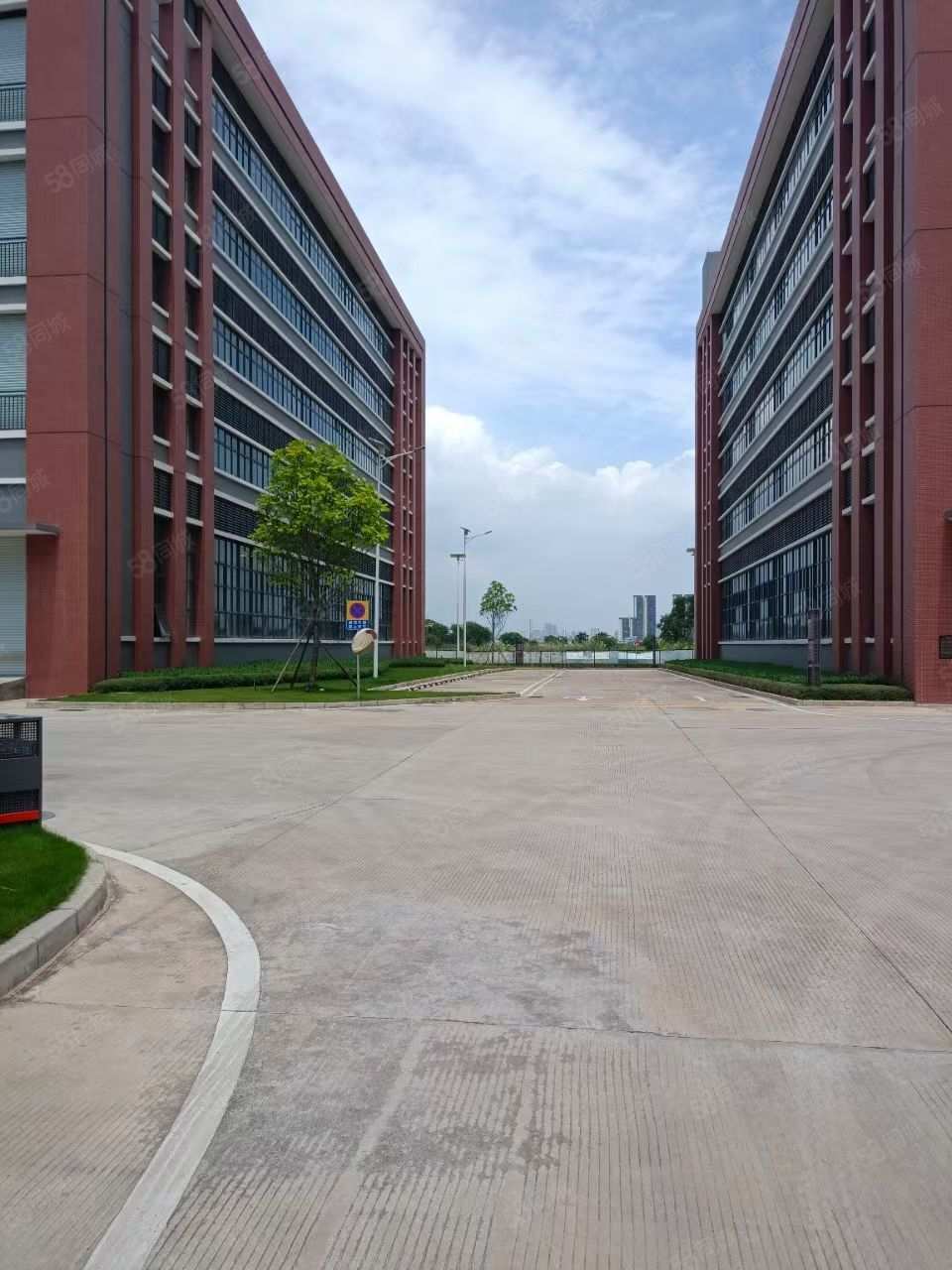 厂房实景