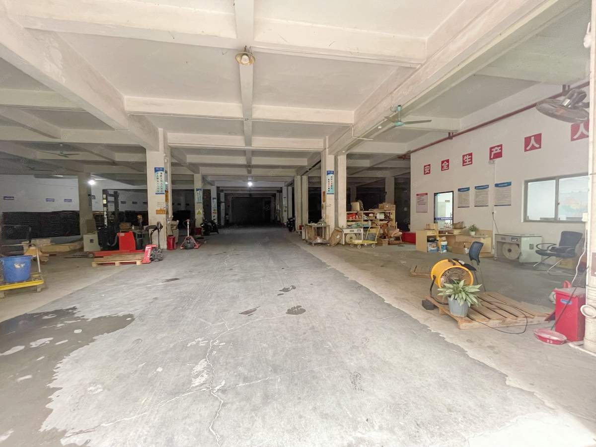 厂房实景