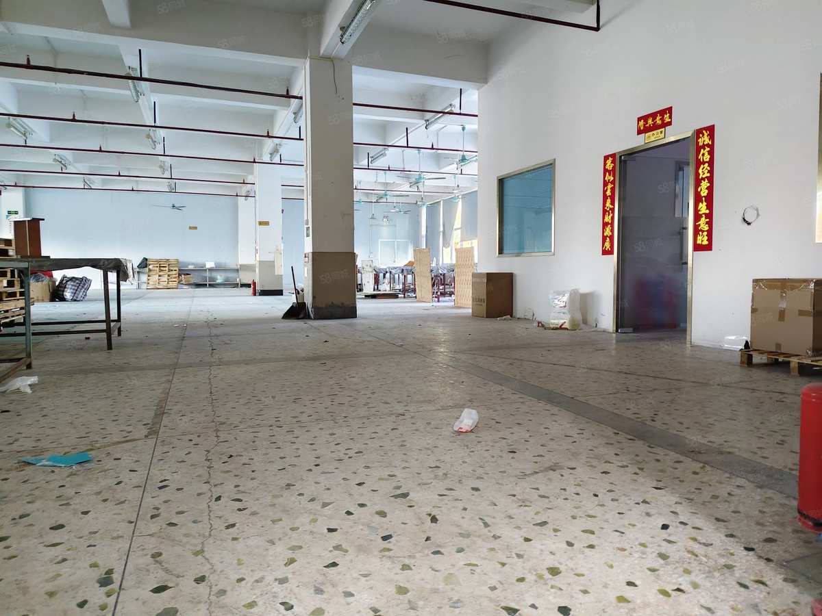 厂房实景
