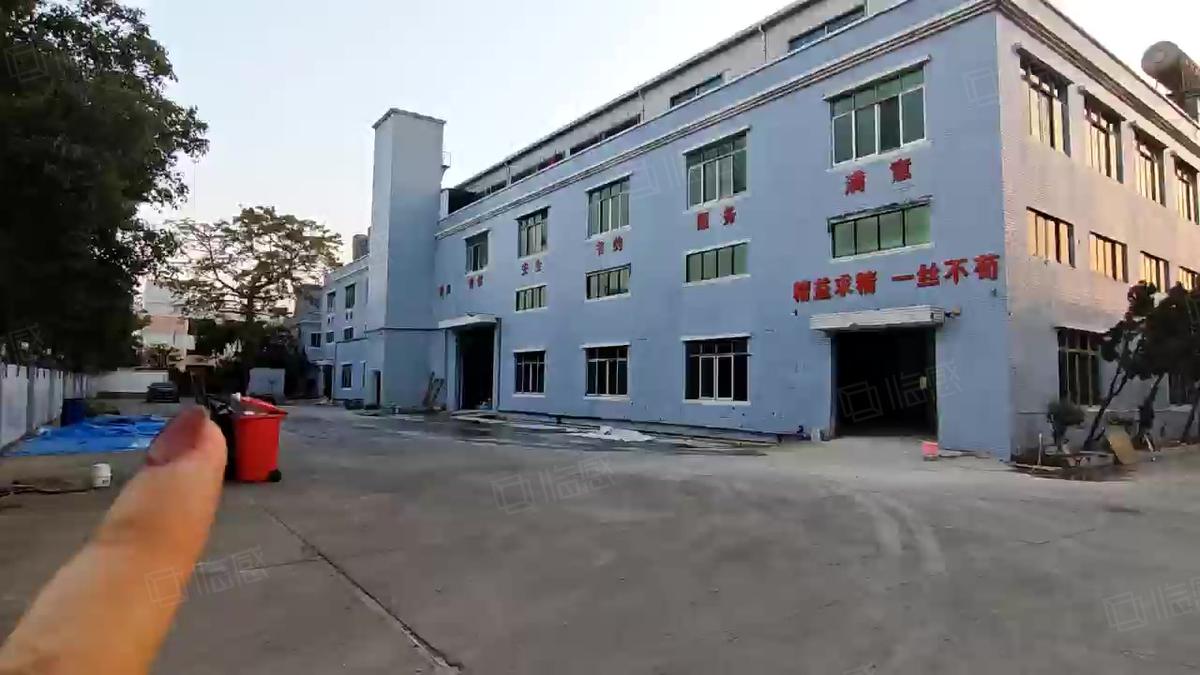 横沥镇现成压铸厂6100平原房东小独院已通天然气管道厂房出租独门独院单层出行便利