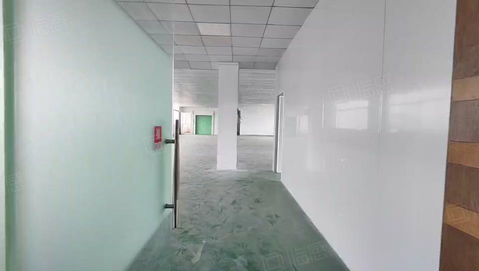 【推荐】东莞厂房出租500寮步汽车城附近厂房有办公室可进大车多层