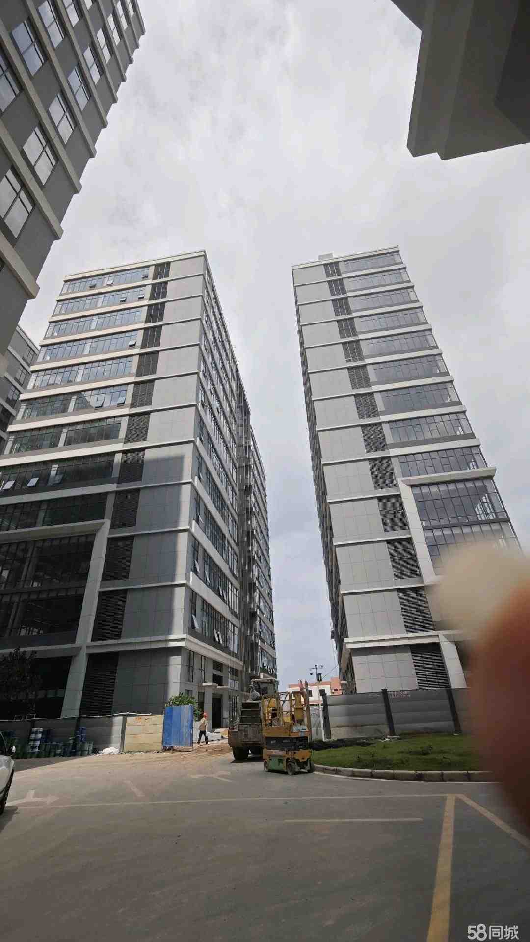 厂房实景