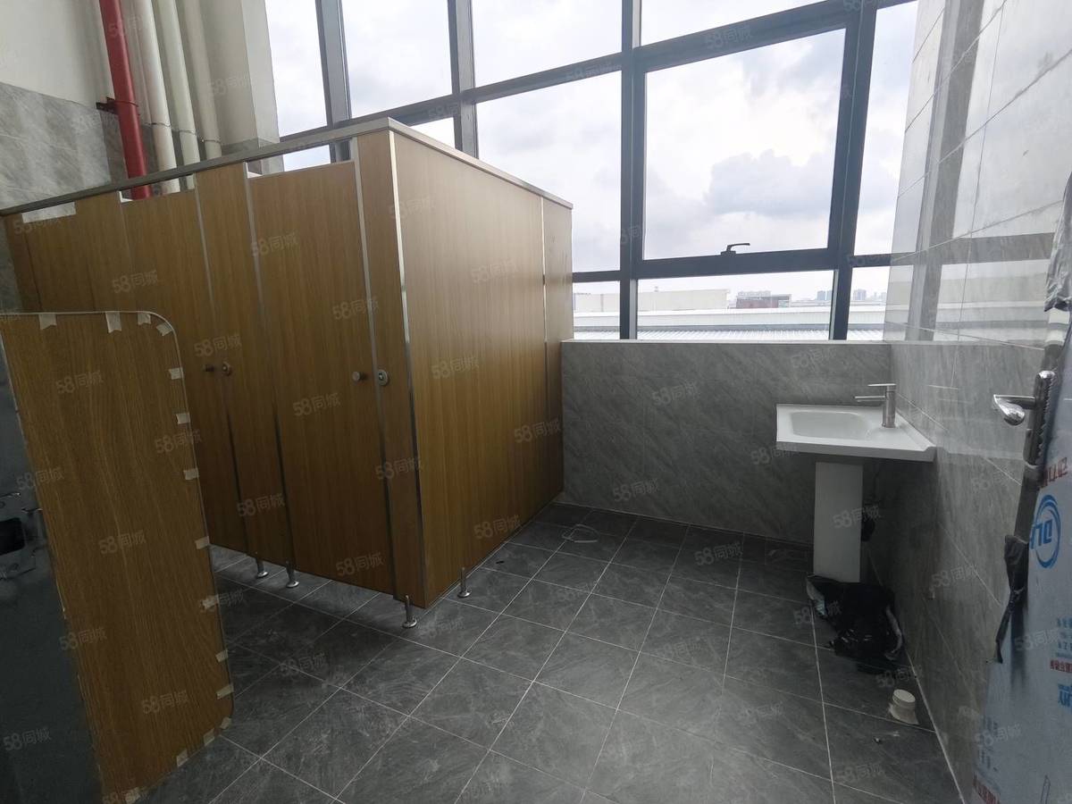 厂房实景