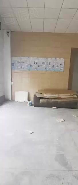 【推荐】佛山夏东环宇城附近厂房出租 300分起分租  带货梯 进车方便佛山2000平单层