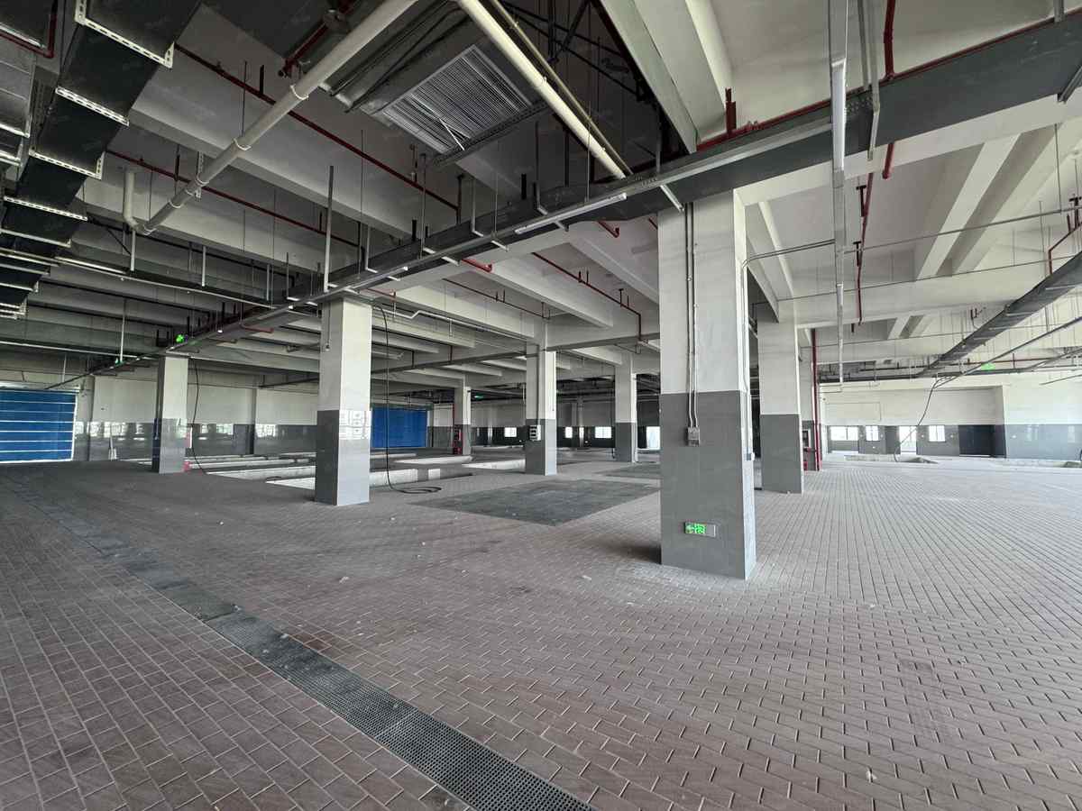 厂房实景