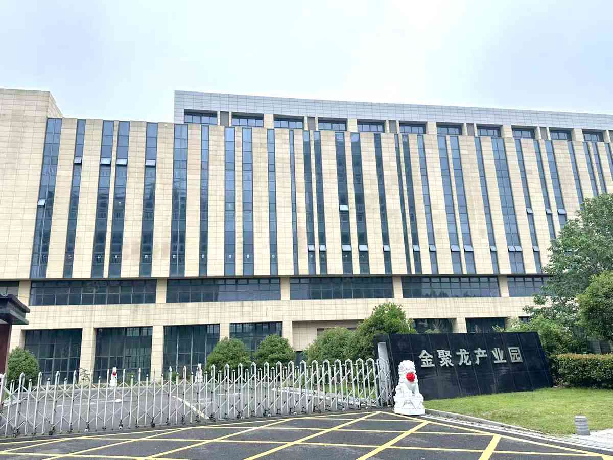 南京S2轨交口0.3元低价130至1850平全新小面积厂房出租南京双层主干道