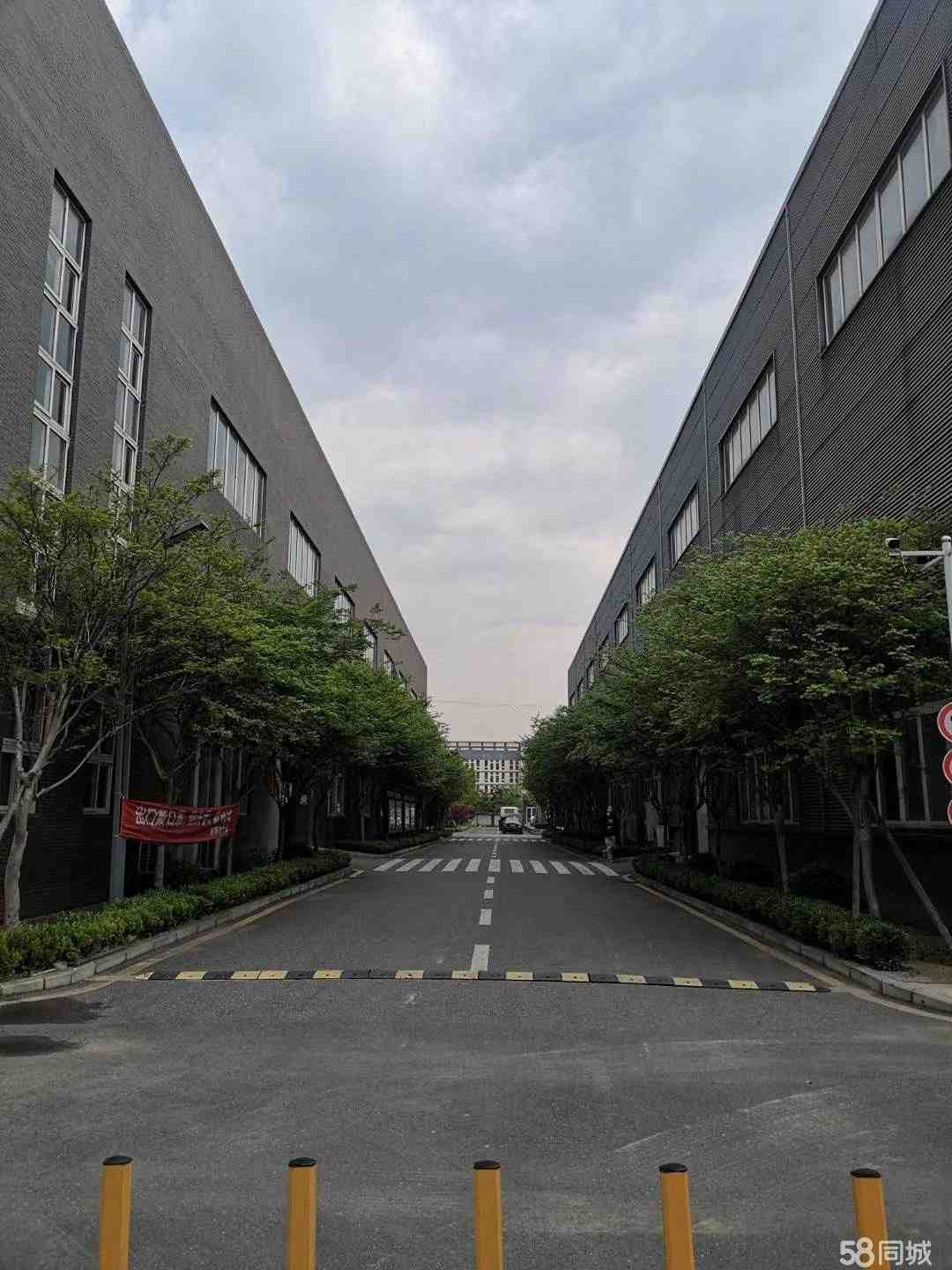 南京环境优美 位置极佳 配套齐全南京厂房出租4000平出行便利