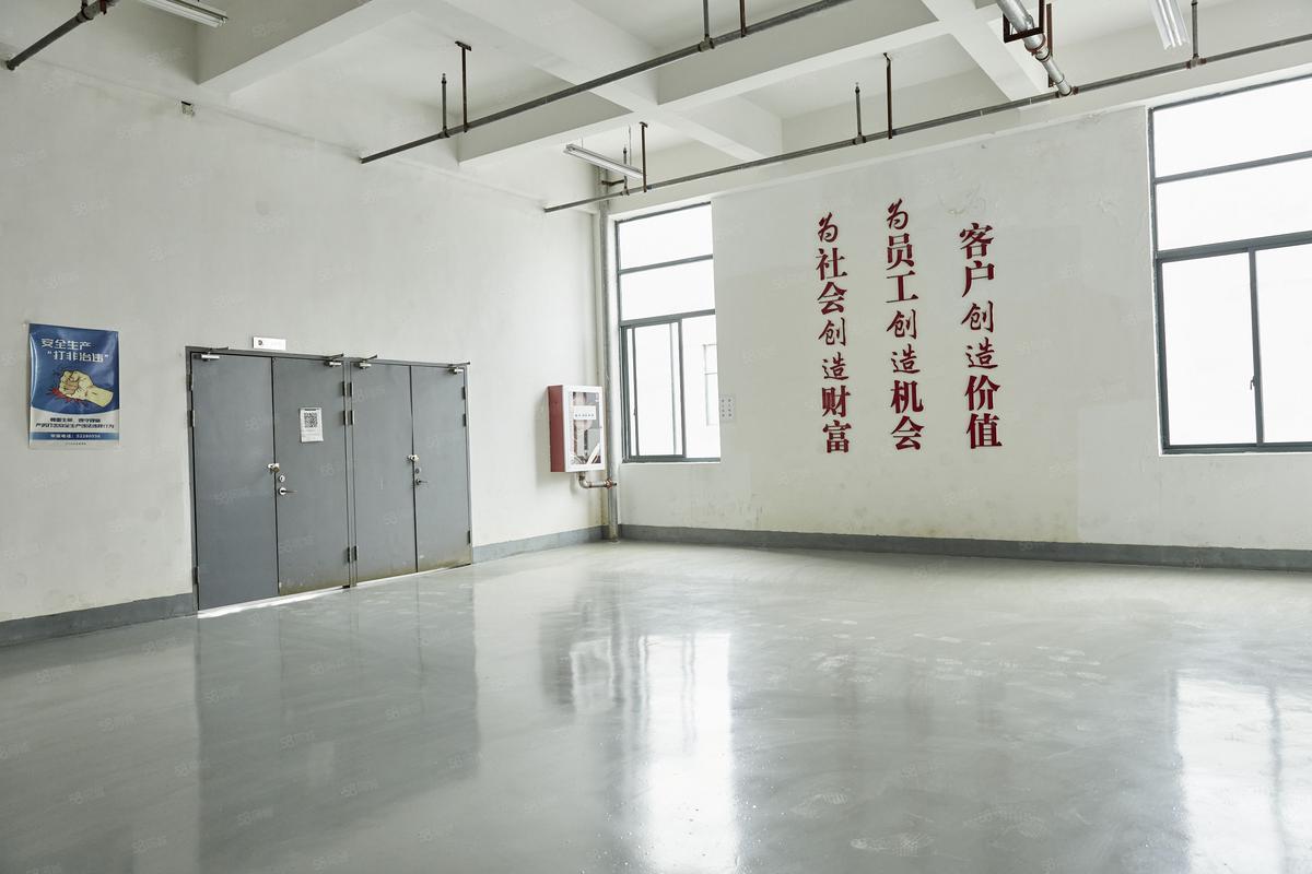 厂房实景