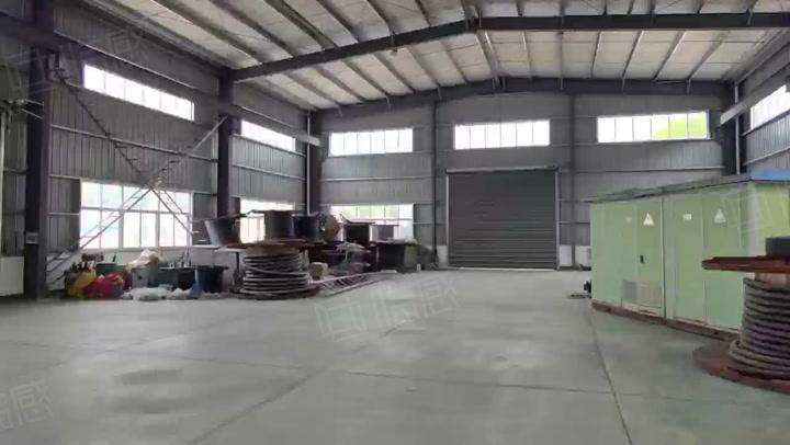 【推荐】南京新生圩大桥下5000平独门独院带行车厂房出租南京六合雄州厂房仓库土地车位单层可架行车