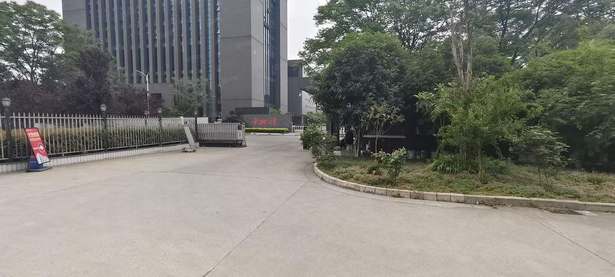 厂房实景