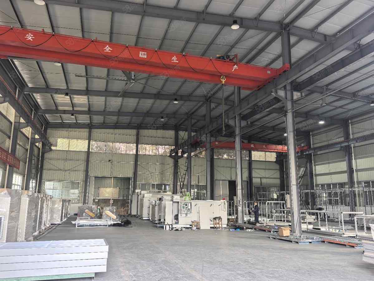 大车可进带10吨行车可谈价南京六合葛塘独门独院单层轨交口，南京六合葛塘和鑫路1200平厂房出租仓库