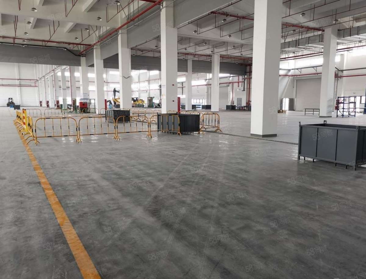 【优质】南通海门余东镇  独门独院 配套齐全  10元一平 带大场地南通海门海厂房出租18000平单