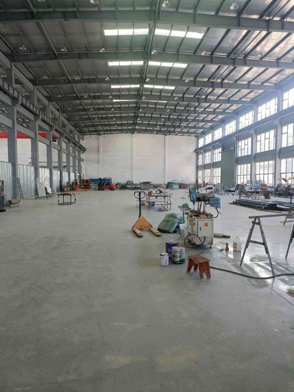 南通通州单层机械厂房出租净高12米南通通州金沙厂房仓库土1800平主干道