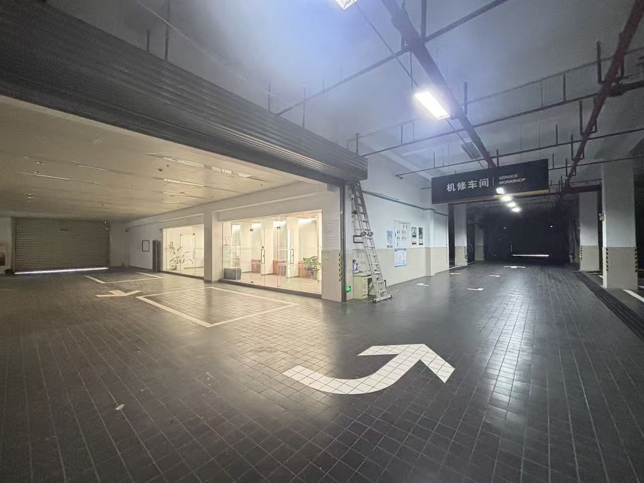 厂房实景
