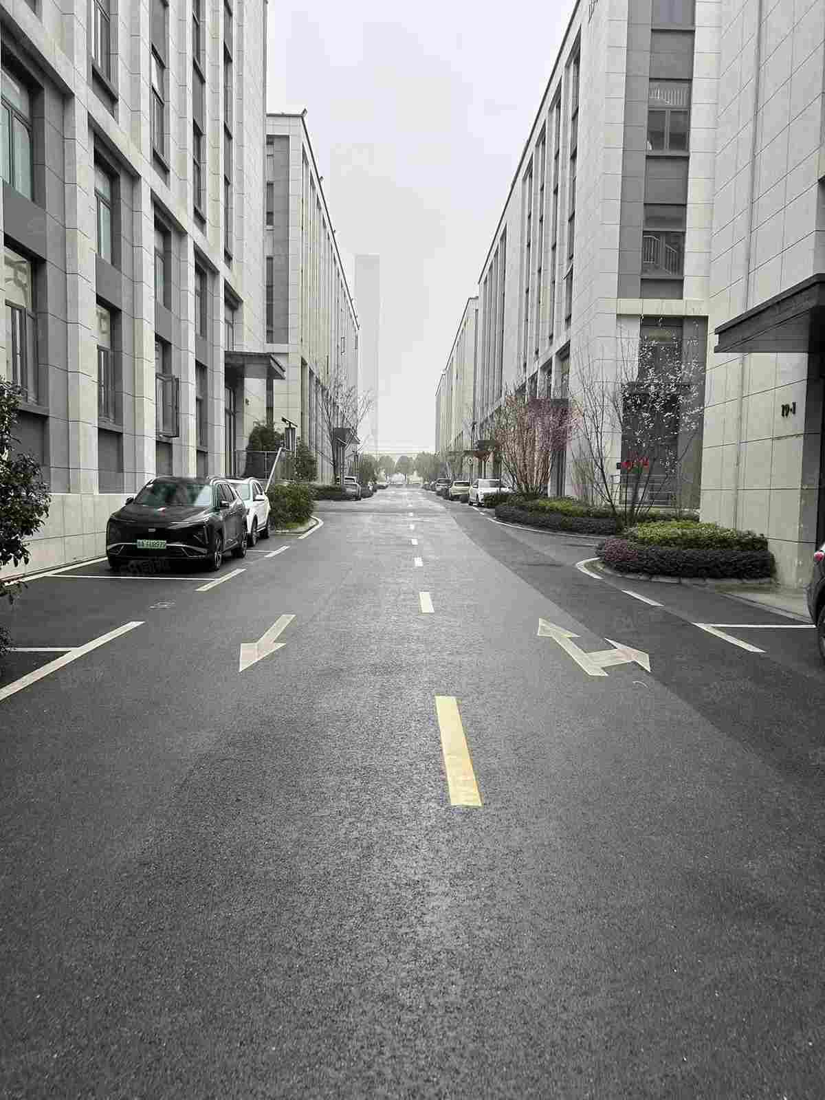 厂房实景