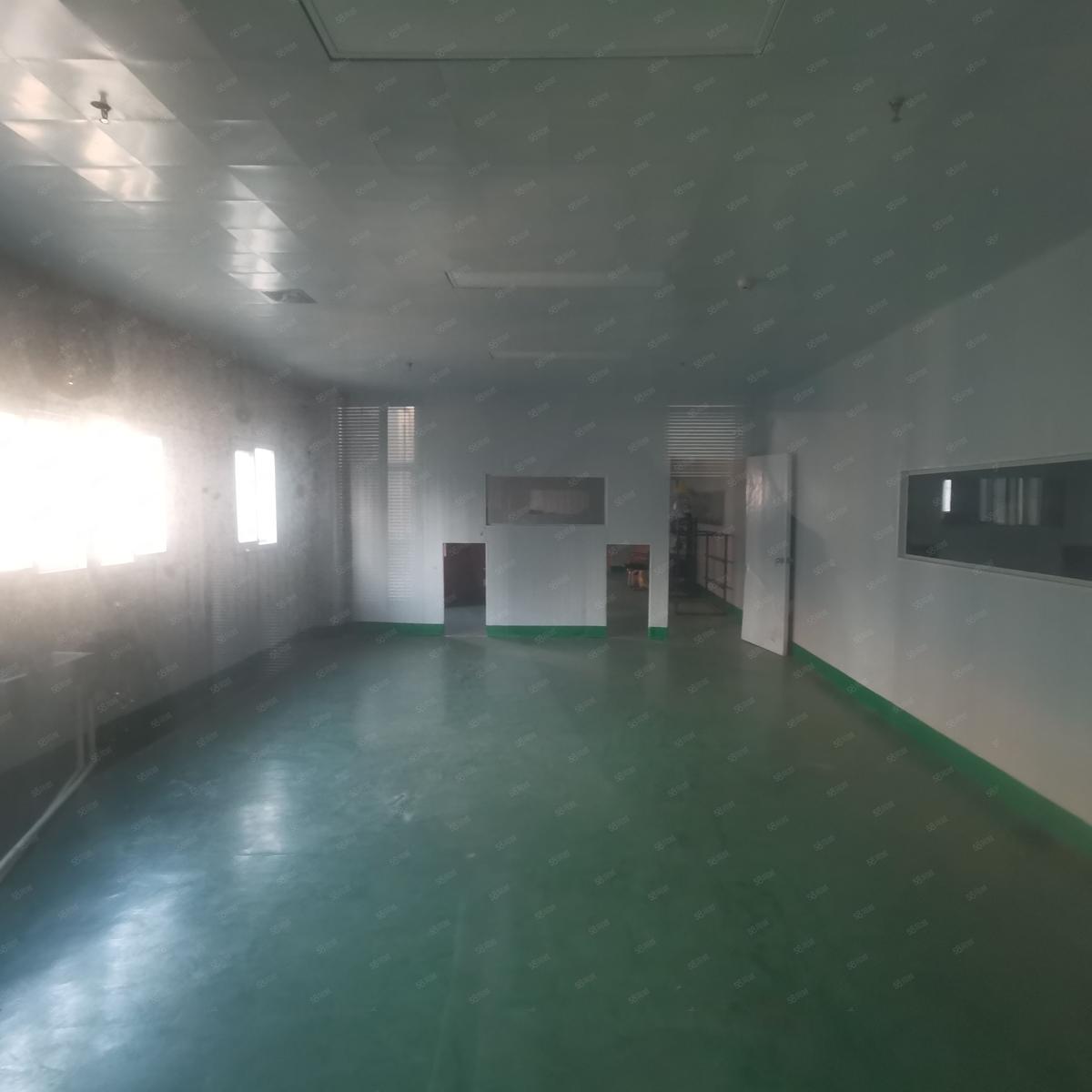 厂房实景