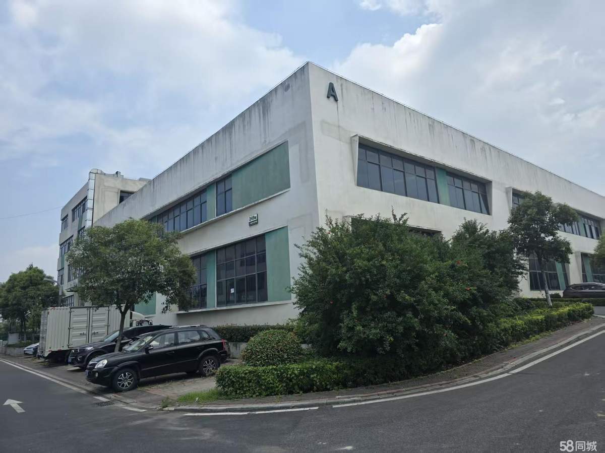 【优质】淮南淮南路与蒙河路交口 | 出行便利厂房出租1733平单层，紧邻淮南路高速出口